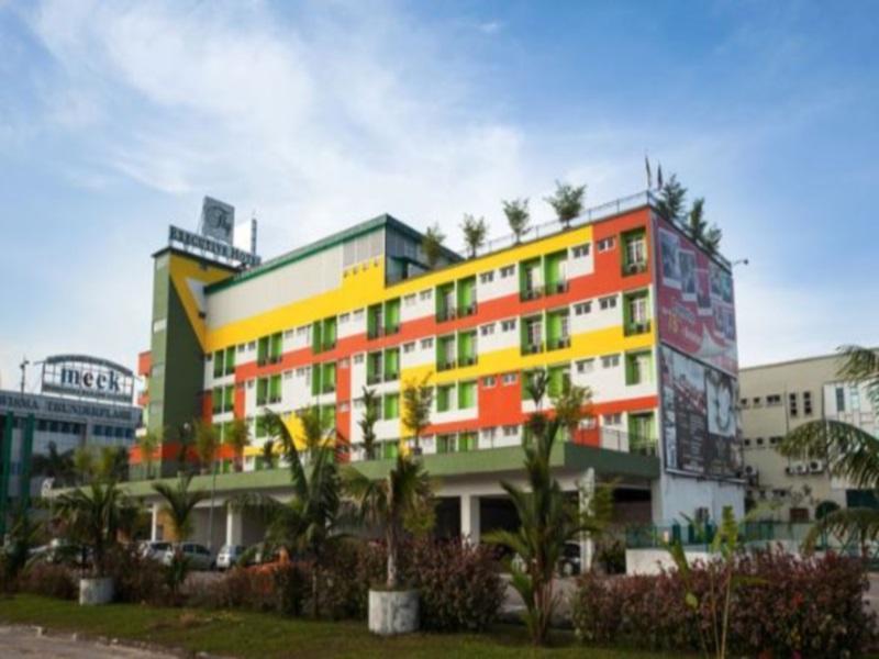 Thy Executive Hotel Johor Bahru Kültér fotó
