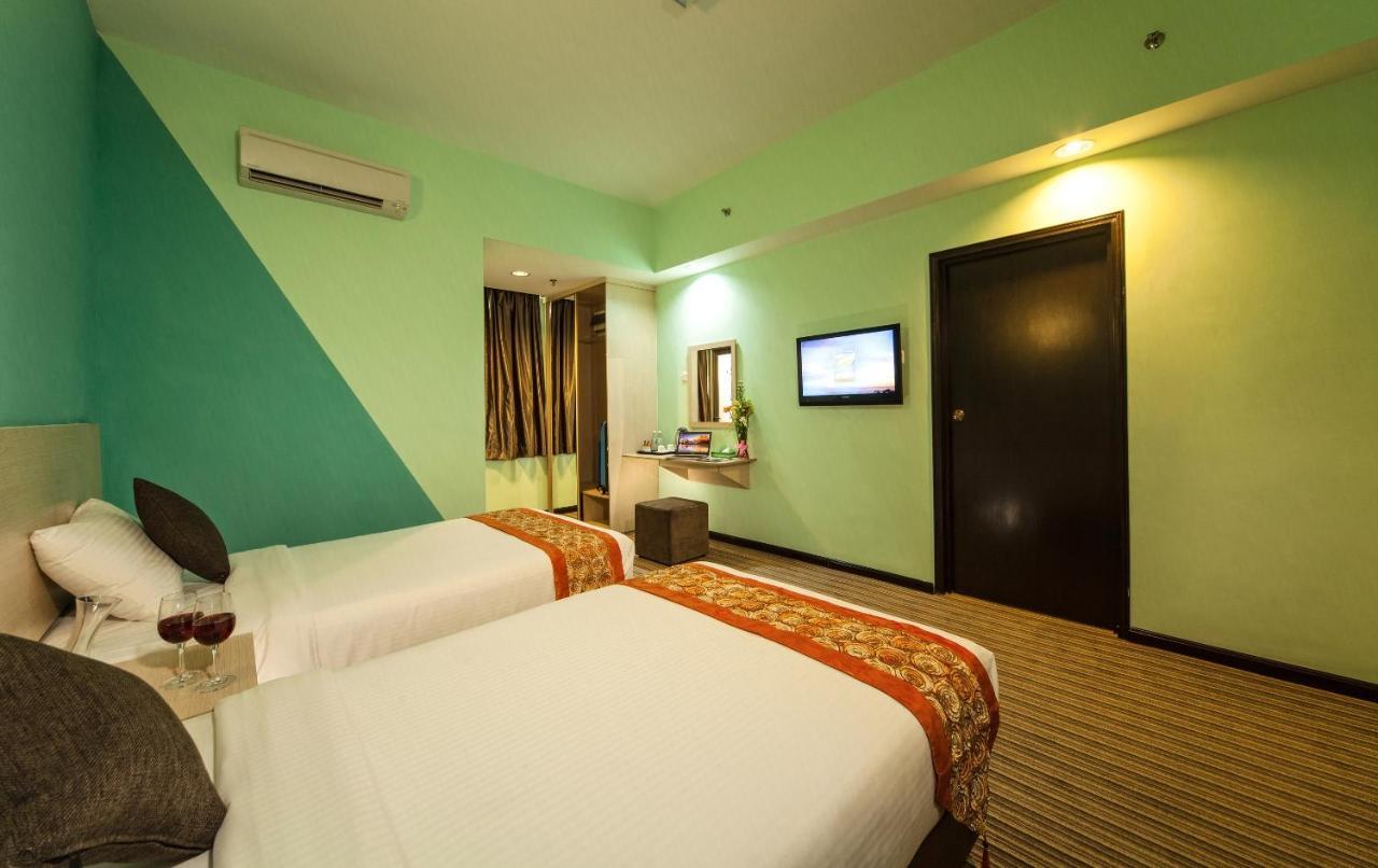Thy Executive Hotel Johor Bahru Kültér fotó