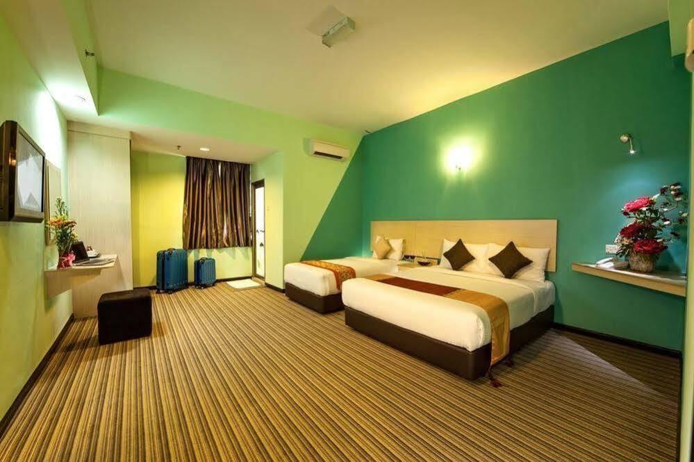 Thy Executive Hotel Johor Bahru Kültér fotó